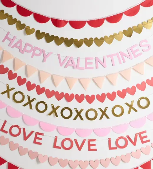 Meri Meri Valentines Day Party Garland